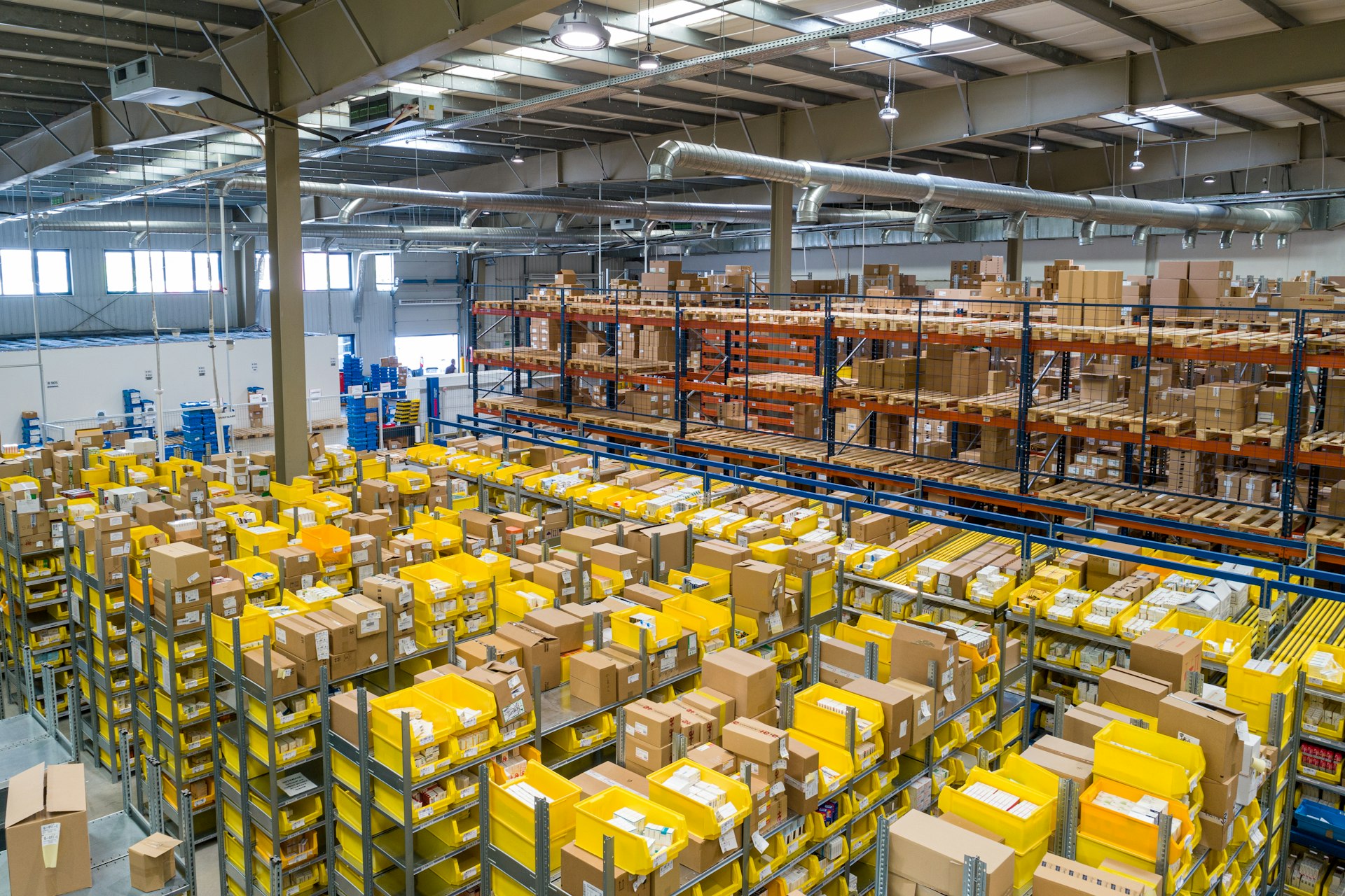 In-House Dispatcher vs. Outsourced Dispatch: A Cost Analysis for Small Fleets